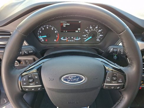 Certified 2022 Ford Escape SEL image 20