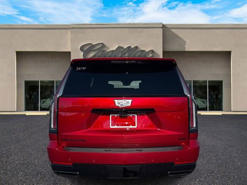New 2026 Cadillac Escalade ESV Platinum Sport w/ LPO, ONYX Package image 4