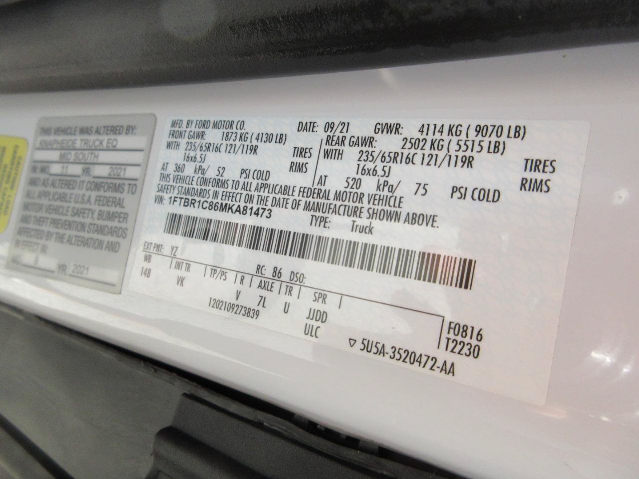 Used 2021 Ford Transit 250 Medium Roof w/ Load Area Protection Package RWD image 30