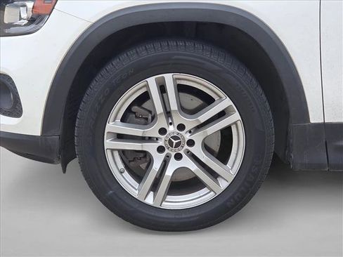 Used 2022 Mercedes-Benz GLB 250 image 14