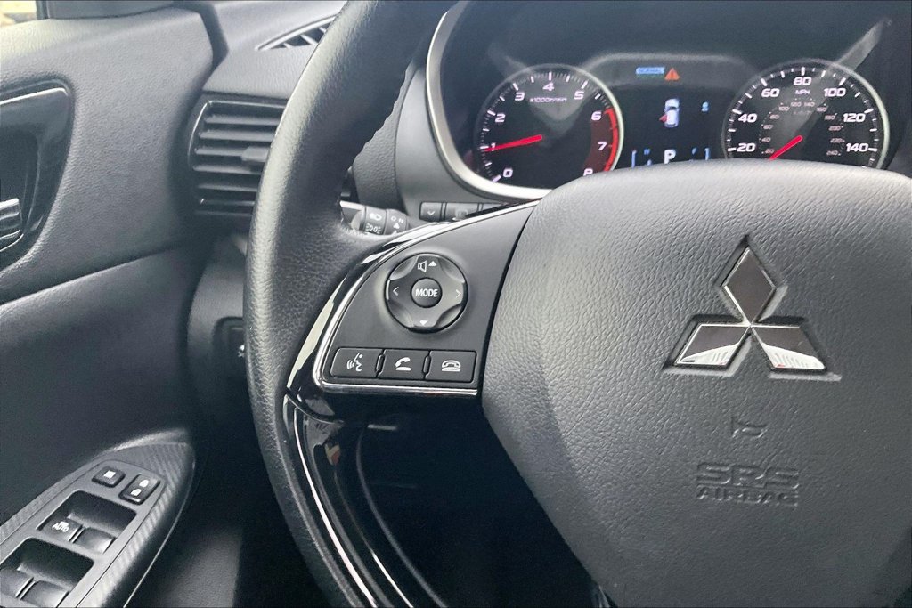 Used 2025 Mitsubishi Eclipse Cross SE AWD/4WD image 17