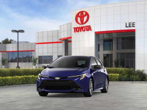 New 2026 Toyota Corolla SE FWD image 18