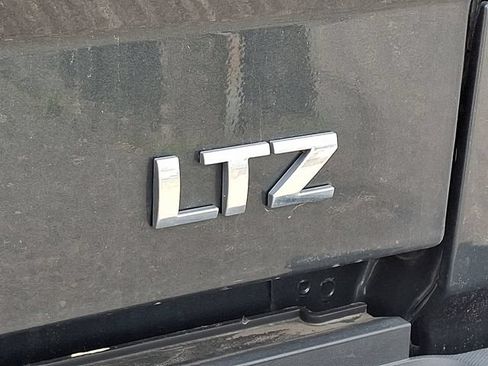 Used 2018 Chevrolet Silverado 2500 LTZ w/ LTZ Plus Package AWD/4WD image 29