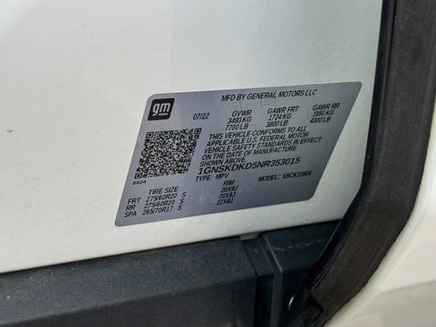 Used 2022 Chevrolet Suburban Z71 w/ Luxury Package image 26