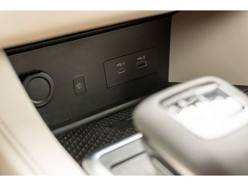 Used 2024 Nissan Pathfinder SL image 30