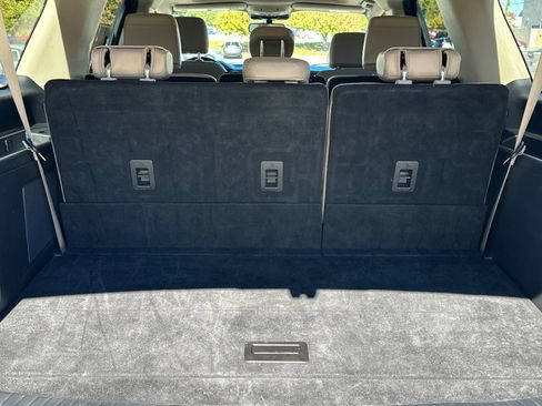 Used 2024 Ford Expedition Max Limited image 19