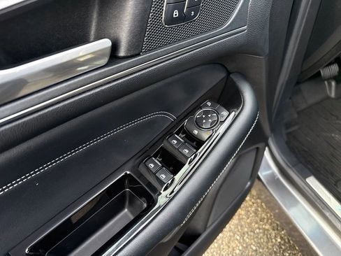 Used 2017 Ford Edge Titanium w/ Equipment Group 301A image 13