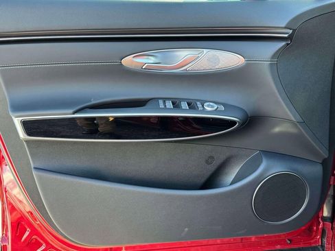 New 2026 Genesis GV70 2.5T AWD/4WD image 11