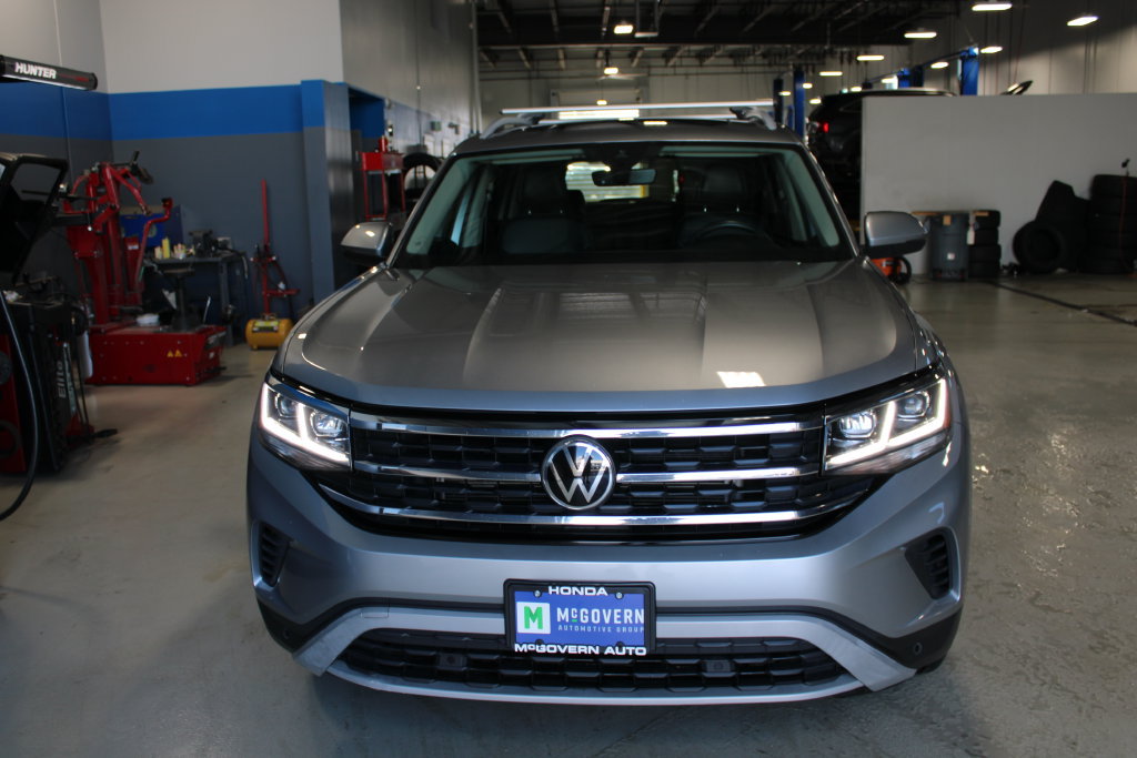 Used 2022 Volkswagen Atlas SEL AWD/4WD image 2