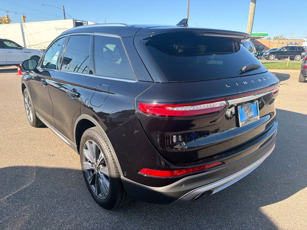 Used 2020 Lincoln Corsair Reserve w/ Equipment Group 201A AWD/4WD image 8