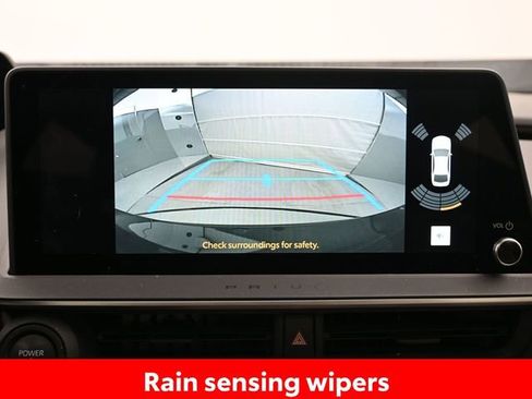 Certified 2024 Toyota Prius XLE image 15