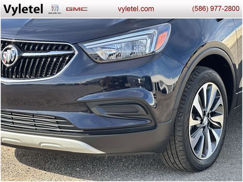 Certified 2022 Buick Encore Preferred w/ Safety Package image 6