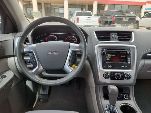 Used 2016 GMC Acadia SLE AWD/4WD image 12