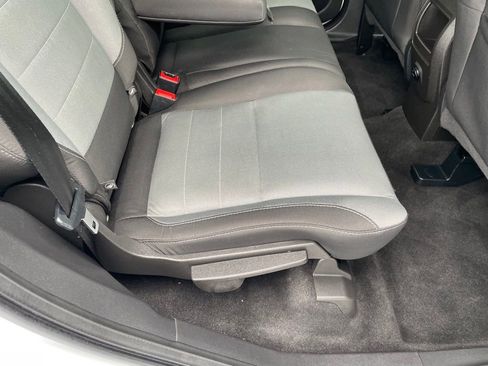 Used 2016 Ford Escape SE image 12