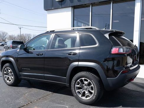 Used 2020 Jeep Cherokee Trailhawk w/ Cold Weather Group image 3