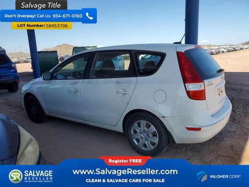 Used 2011 Hyundai Elantra GLS FWD image 3