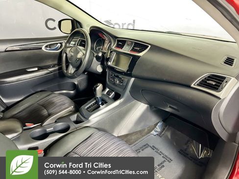 Used 2019 Nissan Sentra SV image 27