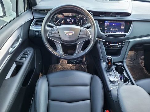 Certified 2022 Cadillac XT5 Luxury image 16
