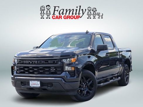 Used 2023 Chevrolet Silverado 1500 Custom w/ LPO, Dark Essentials Package AWD/4WD image 1