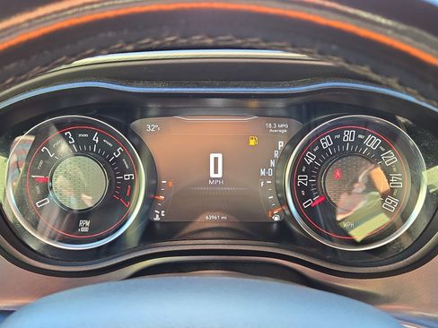 Used 2021 Dodge Challenger SXT image 20