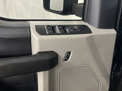 Used 2018 Ford F350 XL image 9