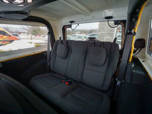 Used 2021 Jeep Wrangler Sport AWD/4WD image 26
