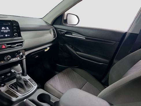 New 2026 Kia Seltos LX image 21