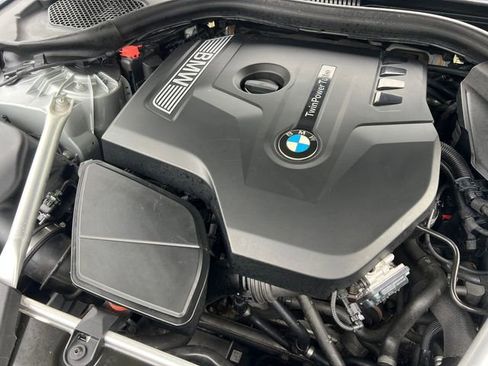 Used 2019 BMW 530i w/ Convenience Package image 34