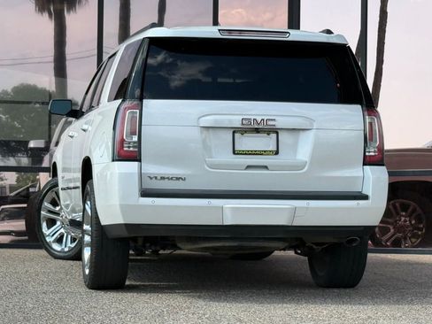 Used 2017 GMC Yukon SLT w/ Premium Edition AWD/4WD image 8