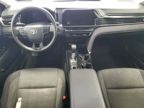 Used 2025 Toyota Camry LE FWD image 13