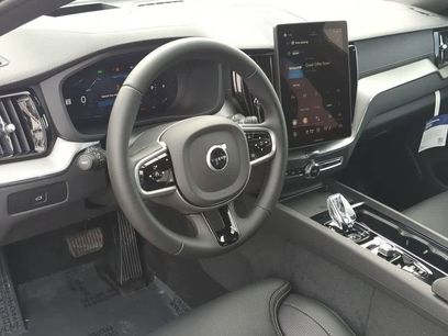 Used 2026 Volvo XC60 B5 Ultra w/ Protection Package Premier