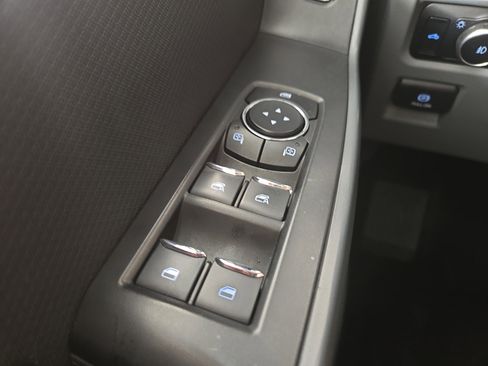 Used 2023 Ford F150 XLT image 29