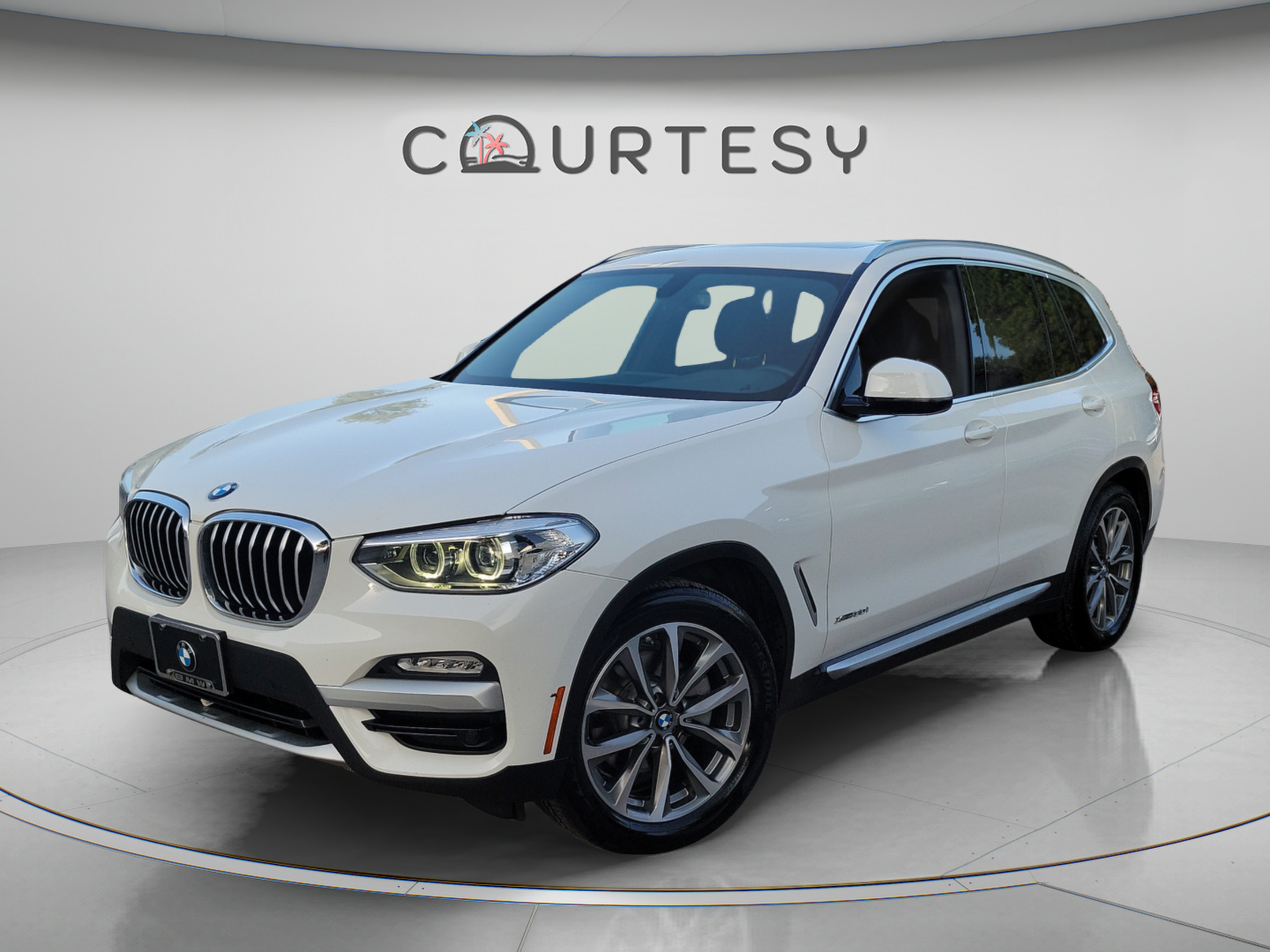 Used 2018 BMW X3 xDrive30i AWD/4WD image 1
