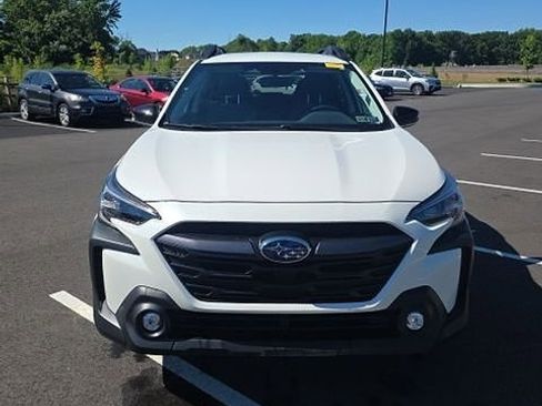 Used 2024 Subaru Outback Premium w/ Popular Package #1 AWD/4WD image 2