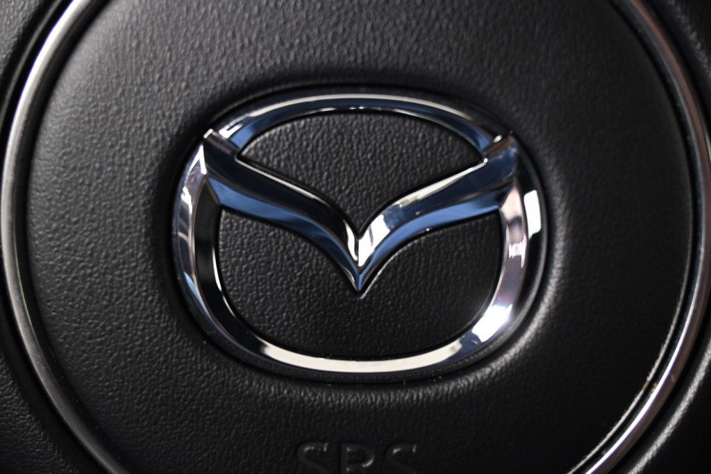 Used 2025 MAZDA MAZDA3 Hatchback w/ Appearance Package AWD/4WD image 37