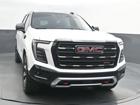 Used 2025 GMC Yukon AT4 Ultimate AWD/4WD image 10