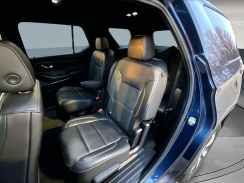 Certified 2023 Chevrolet Traverse LT w/ LT Premium Package image 24