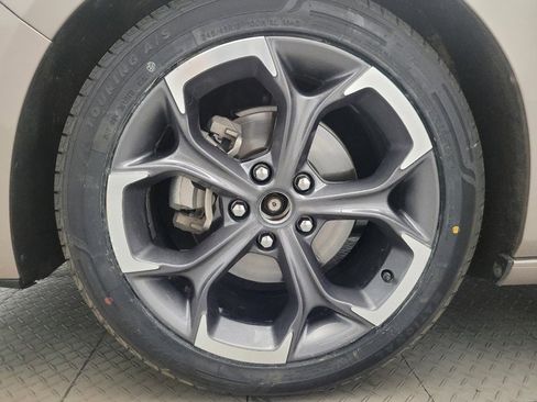 Used 2022 Chevrolet Malibu LT FWD image 31