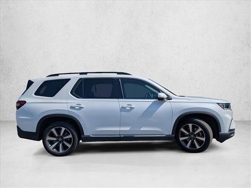 Certified 2023 Honda Pilot Elite image 4