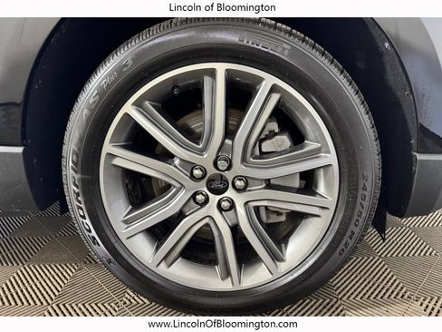 Used 2024 Ford Edge Titanium w/ Equipment Group 301A AWD/4WD image 25