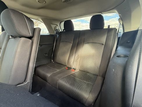 Used 2015 Dodge Journey SXT w/ Flexible Seating Group image 26