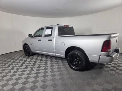 Used 2019 RAM 1500 Express RWD image 8