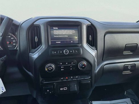 Used 2022 Chevrolet Silverado 2500 Custom w/ Custom Convenience Package image 24