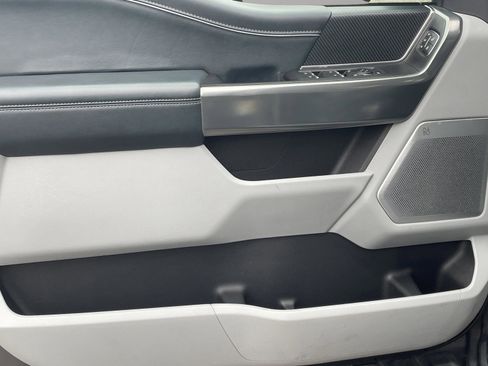 Used 2021 Ford F150 Limited image 13