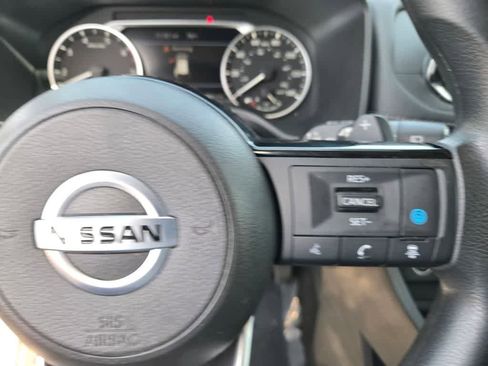Used 2021 Nissan Rogue SV FWD image 20