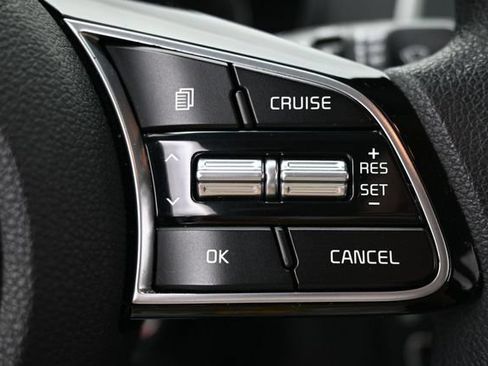 Used 2020 Kia Optima LX FWD image 16