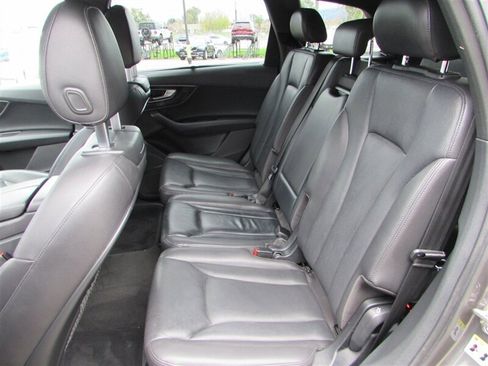 Used 2018 Audi Q7 3.0T Premium Plus w/ Premium Plus Package image 22