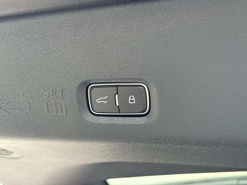 New 2026 Lincoln Navigator L Black Label w/ Black Label Special Edition AWD/4WD image 13
