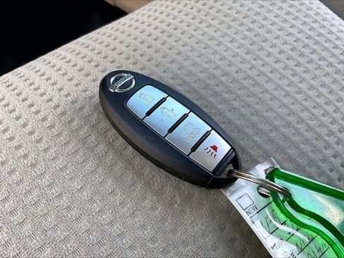 Used 2015 Nissan Altima 2.5 S w/ Power Driver Seat Package FWD image 11