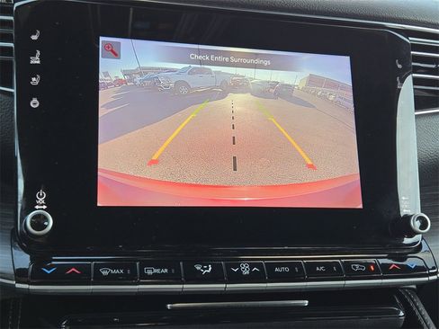 Used 2023 Jeep Wagoneer L Series II image 24